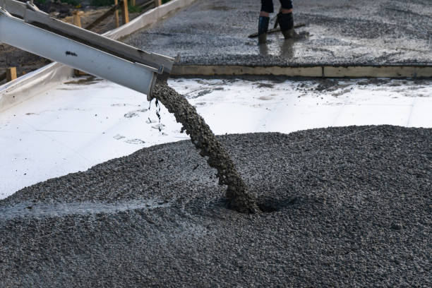Best Concrete Sidewalk Installation  in Oakhurst, CA