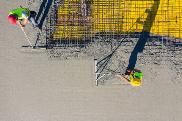 Best Local Concrete Companies  in Oakhurst, CA
